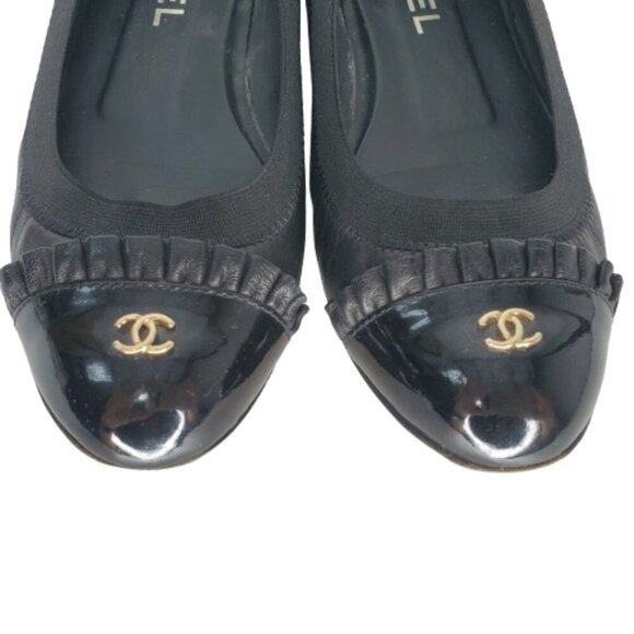 Chanel Ruffle CC Cap Toe Elastic Ballet Flats - Picture 4 of 8